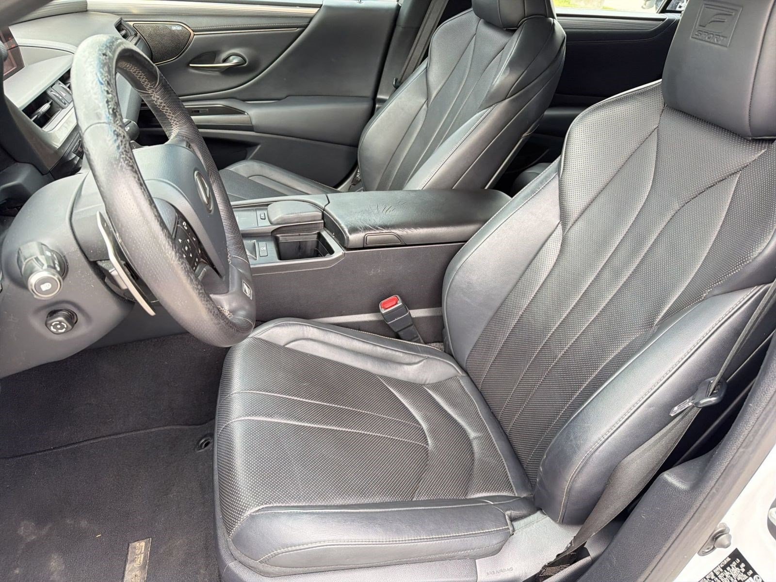 2019 Lexus ES F SPORT - Photo 5