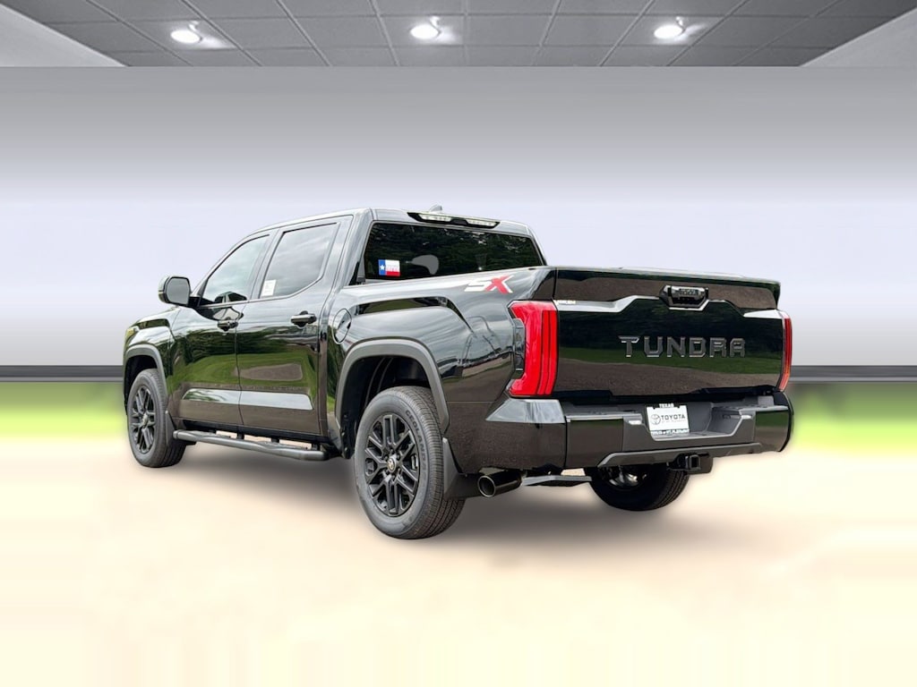 New 2026 Toyota Tundra SR5 SR5 CREWMAX 5.5