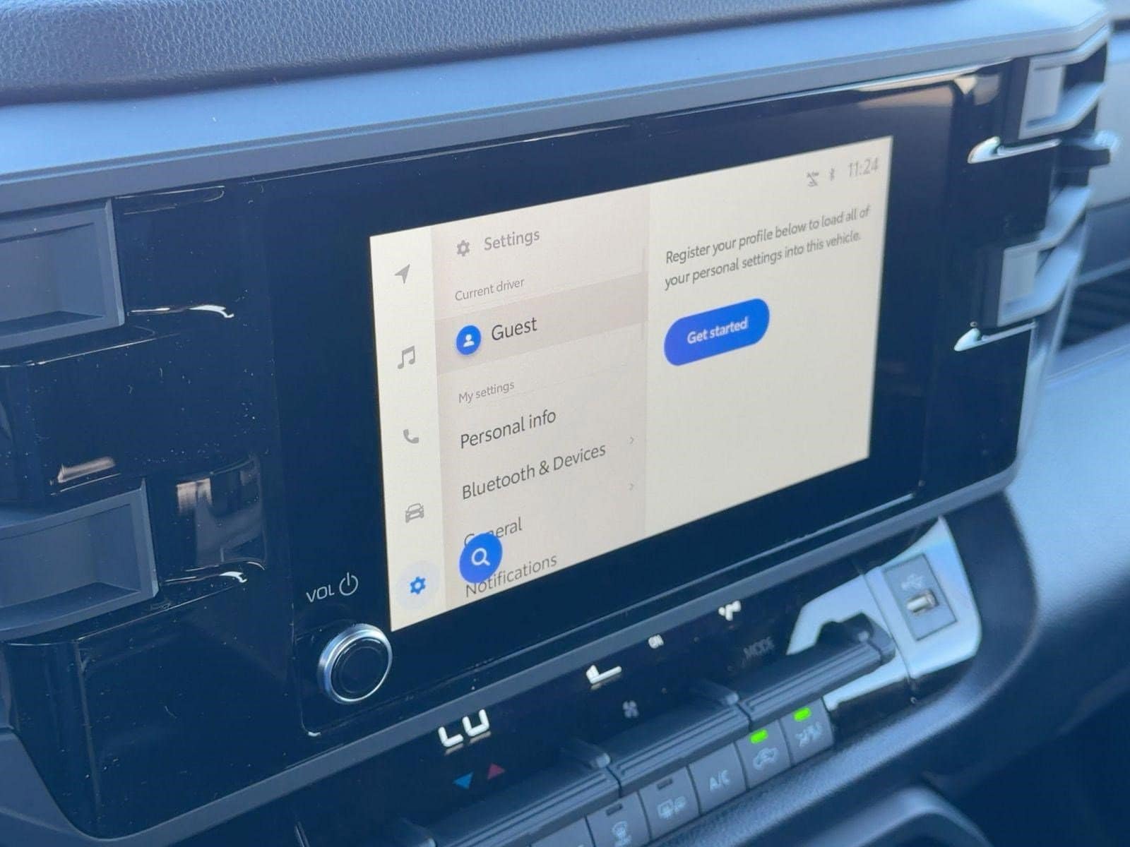 2026 Toyota Tundra SR5 - Photo 25