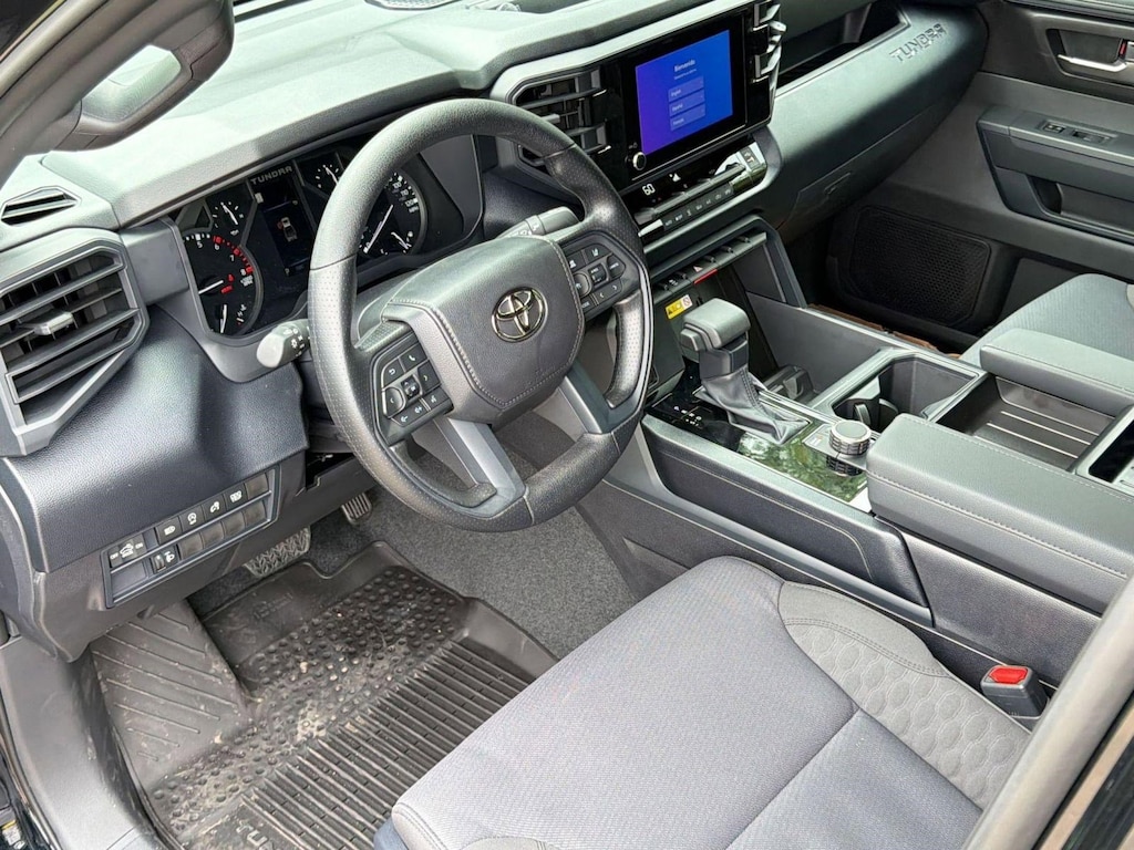 New 2026 Toyota Tundra SR5 SR5 CREWMAX 5.5