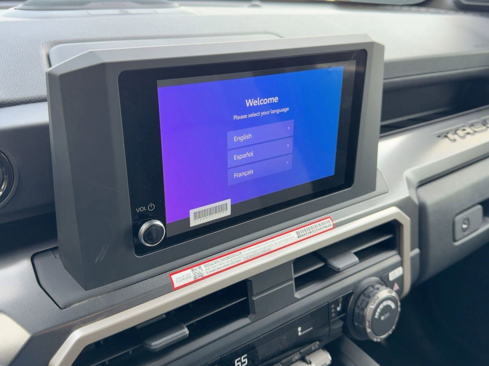 2025 Toyota Tacoma SR5 - Photo 21