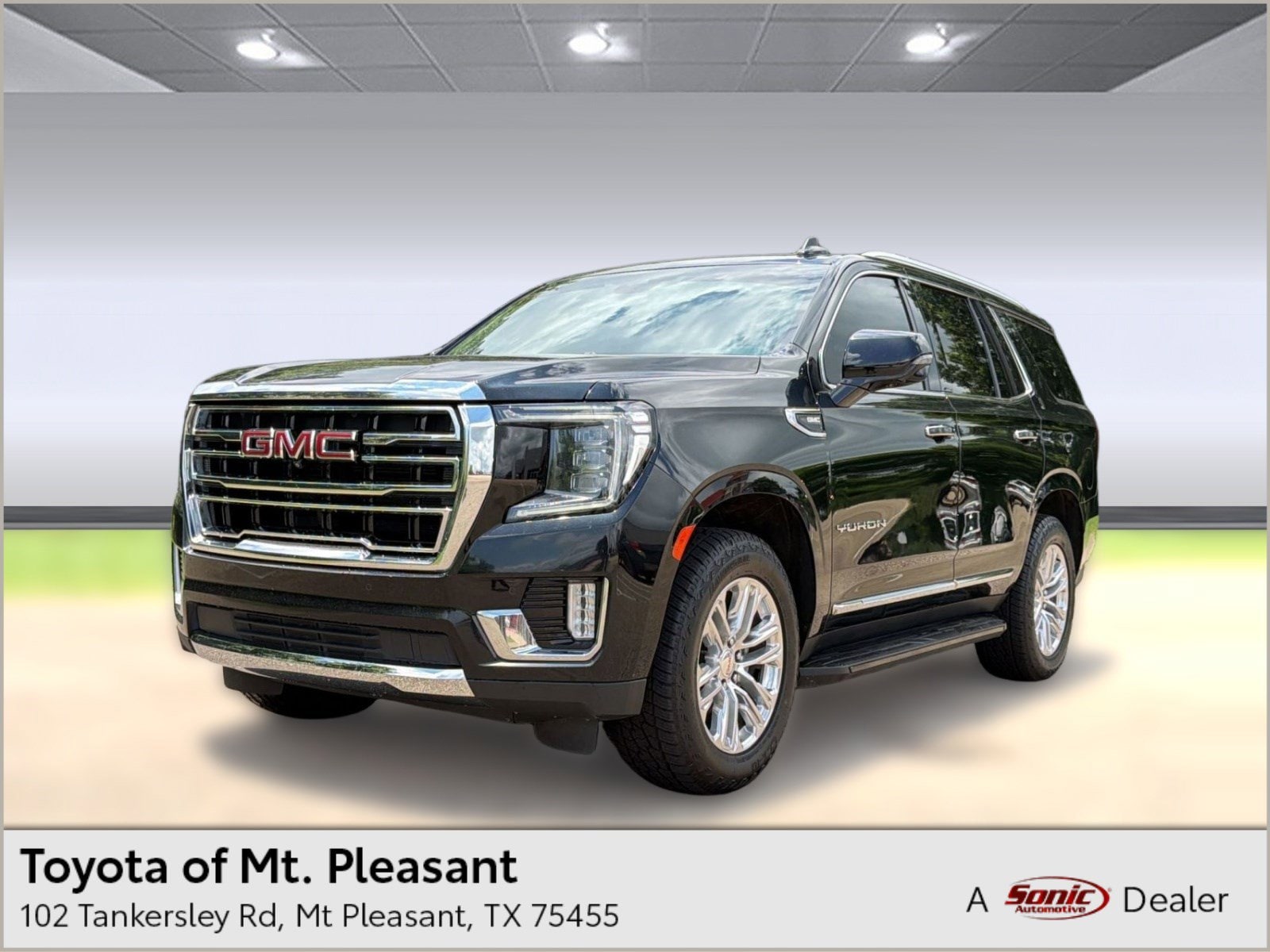 2023 GMC Yukon SLT 4X4's photo