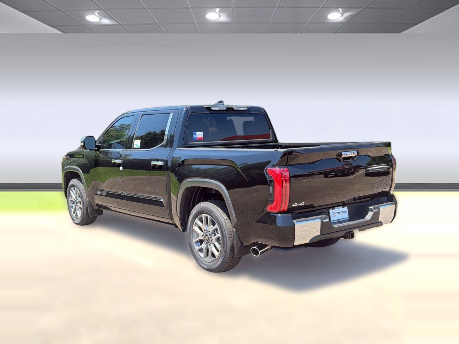 2026 Toyota Tundra 1794 Edition - Photo 3