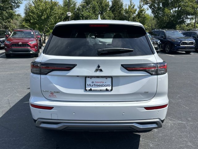 Used 2025 Mitsubishi Outlander SE SUV
