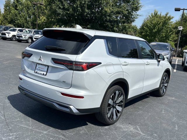 Used 2025 Mitsubishi Outlander SE SUV