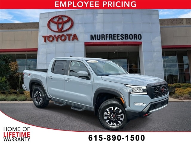 2024 Nissan Frontier PRO-X's photo