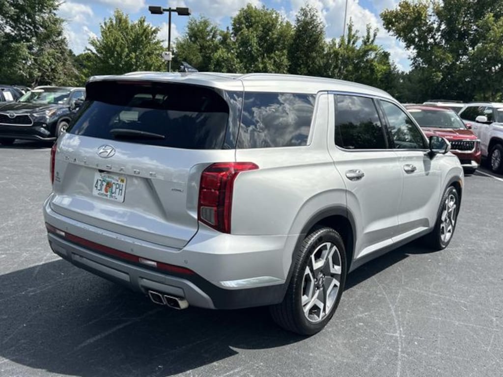 Used 2024 Hyundai Palisade Limited SUV