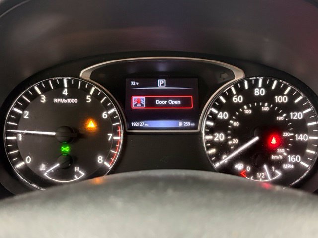 2017 Nissan Pathfinder SV - Photo 27
