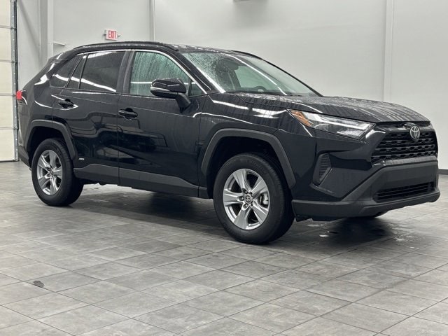 2025 Toyota RAV4 Hybrid SUV 