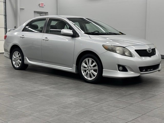 2010 Toyota Corolla Sedan 