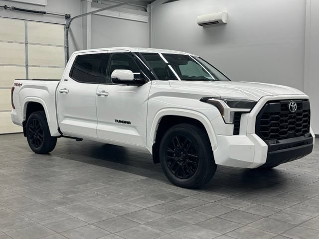 2022 Toyota Tundra Truck CrewMax 