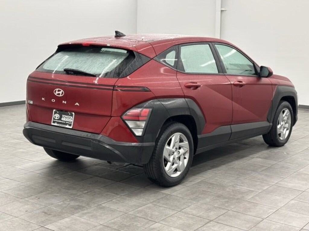 Used 2024 Hyundai Kona SE SUV