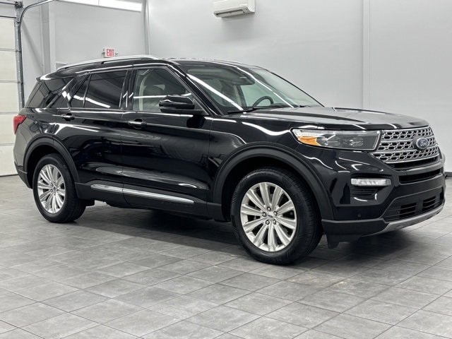 2020 Ford Explorer Limited's photo
