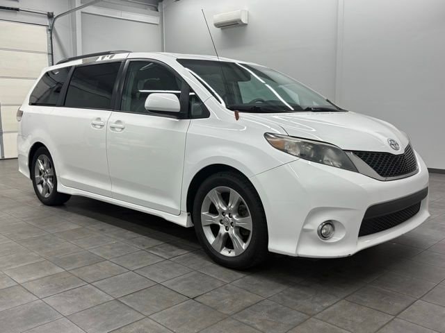 2012 Toyota Sienna SE