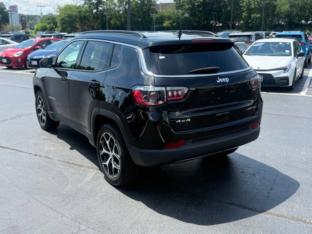 Used 2024 Jeep Compass Limited Sport Utility