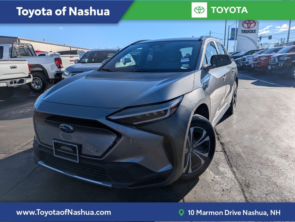 2024 Subaru Solterra Premium's photo