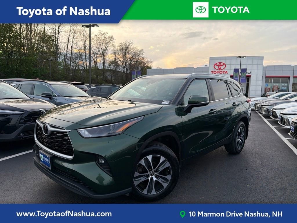 Used 2023 Toyota Highlander XLE Sport Utility