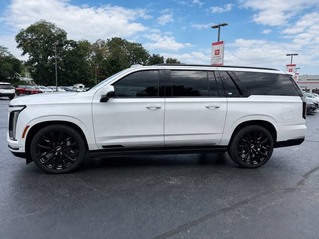 Used 2025 Cadillac Escalade ESV Sport Platinum Sport Utility