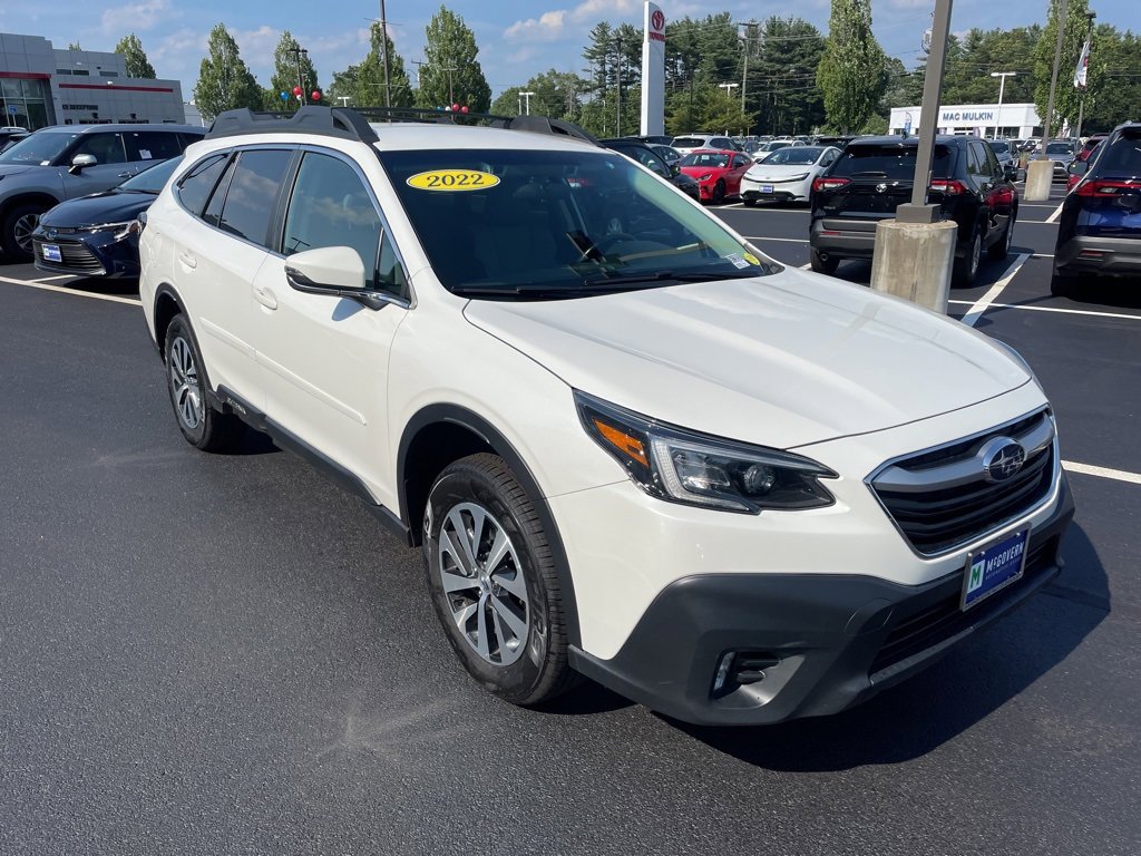 2022 Subaru Outback Premium photo 3