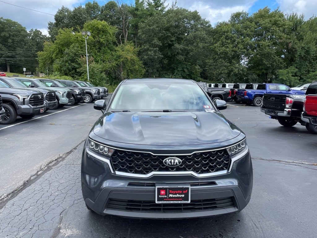 Used 2021 Kia Sorento LX with VIN 5XYRGDLC5MG009549 for sale in Nashua, NH