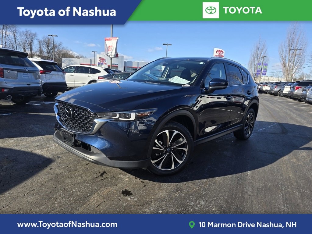 2023 Mazda CX-5 S Premium package