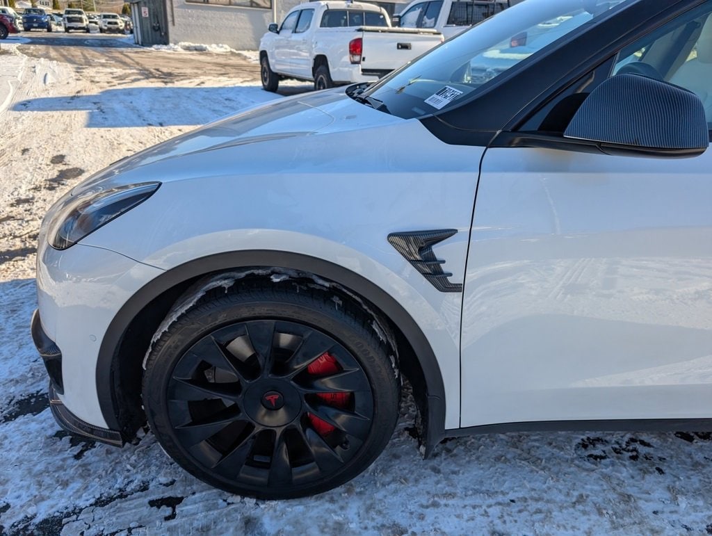 Used 2021 Tesla Model Y Long Range with VIN 5YJYGDEE4MF074507 for sale in Nashua, NH