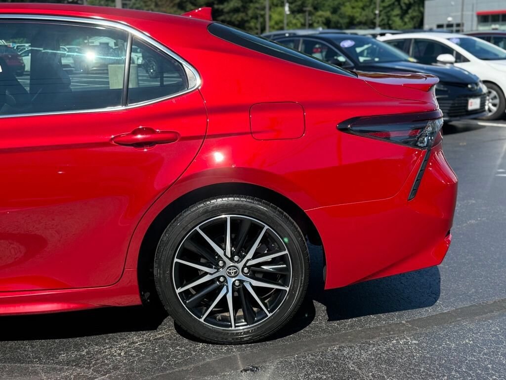 Certified 2021 Toyota Camry SE Sedan