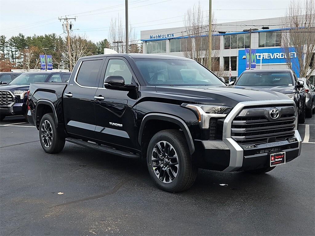 2026 Toyota Tundra Limited CrewMax photo 3