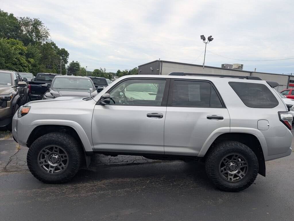 Used 2020 Toyota 4Runner Venture Sport Utility
