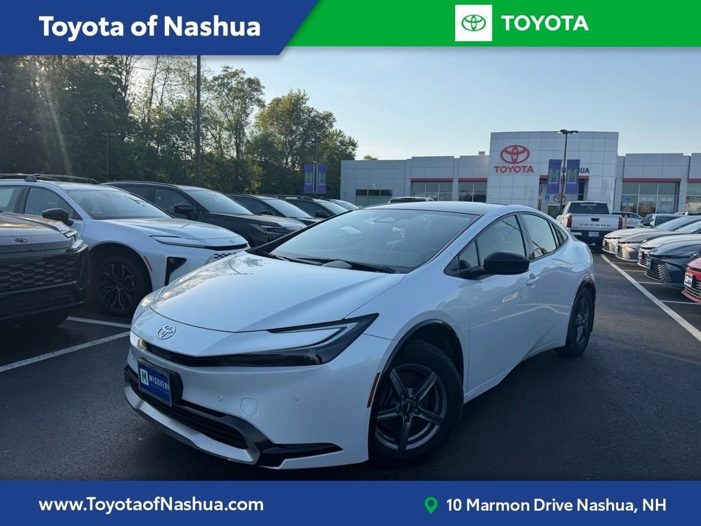 2023 Toyota Prius Prime XSE's photo