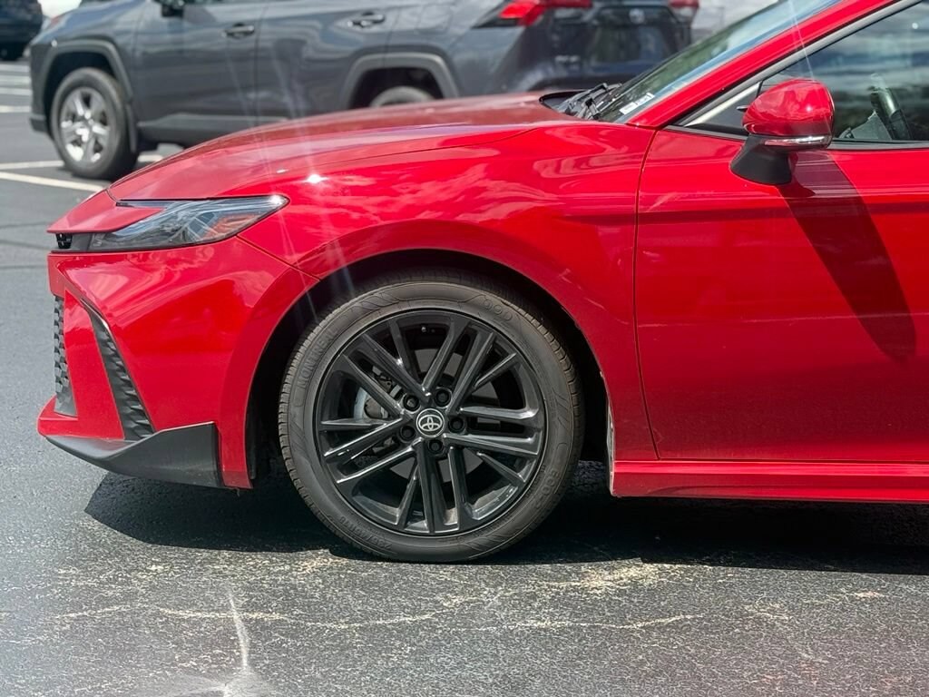Used 2025 Toyota Camry SE Sedan