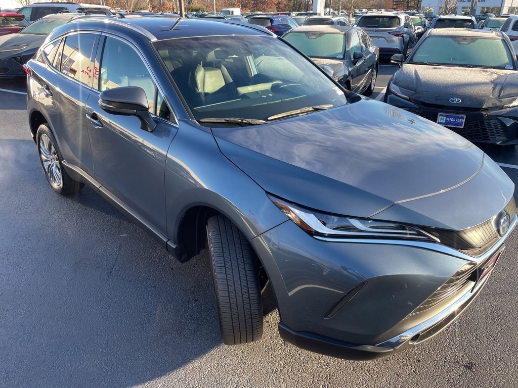 2023 Toyota Venza XLE photo 4