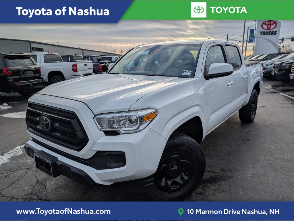 2020 Toyota Tacoma SR's photo