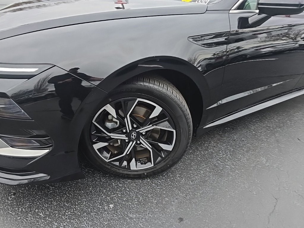 Used 2024 Hyundai Sonata SEL Sedan