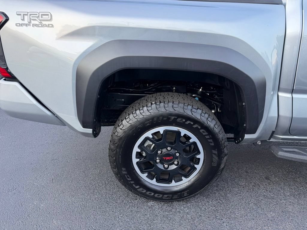 Used 2025 Toyota Tacoma TRD Off-Road Truck