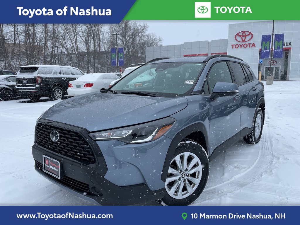 2024 Toyota Corolla Cross LE