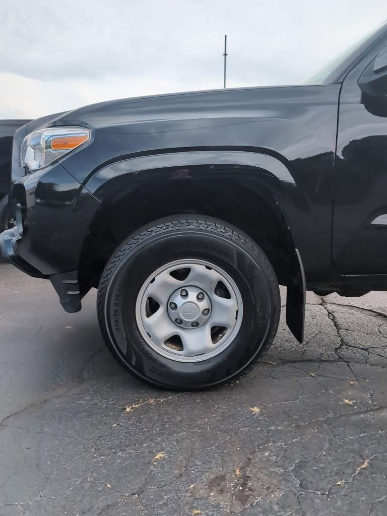 2018 Toyota Tacoma SR photo 2