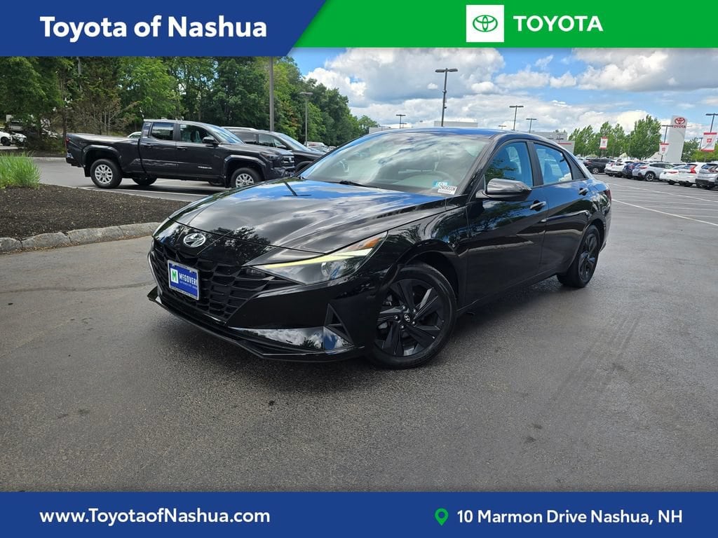 Used 2022 Hyundai Elantra SEL Sedan