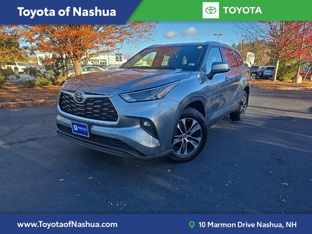 2022 Toyota Highlander XLE's photo