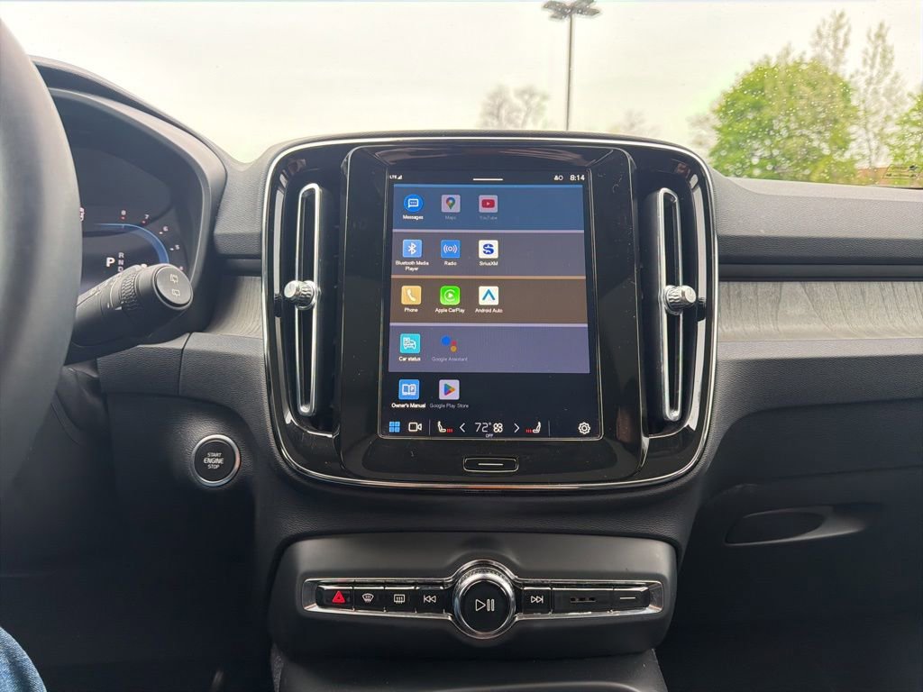 2023 Volvo XC40 Plus - Photo 25