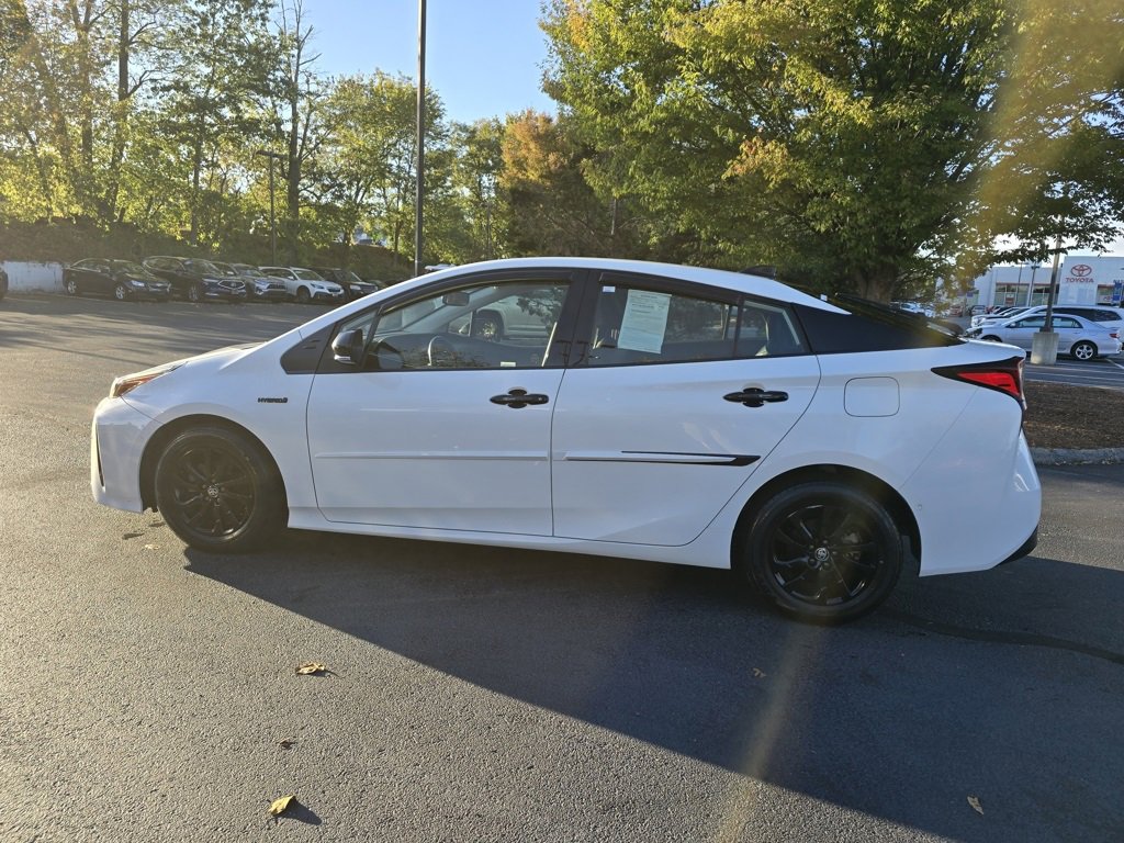 2022 Toyota Prius photo 3