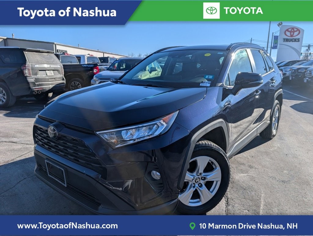 2020 Toyota RAV4 XLE's photo