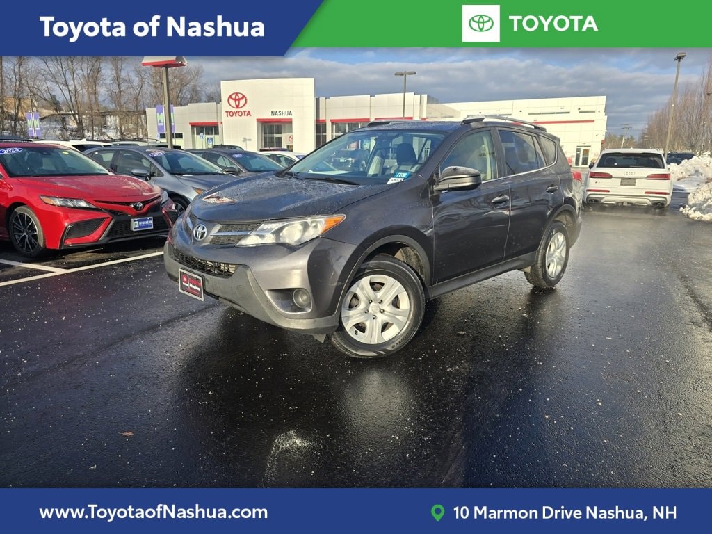 2015 Toyota RAV4 LE's photo