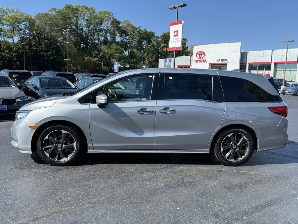 Used 2023 Honda Odyssey Elite Passenger Van