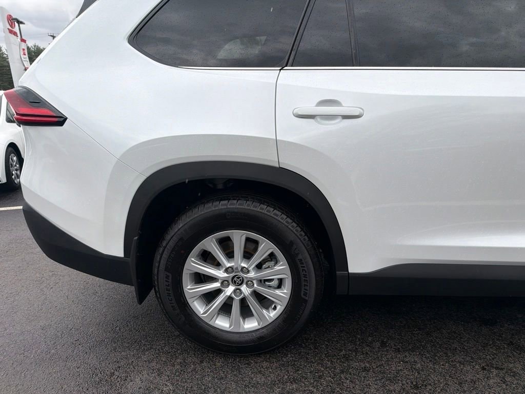 Used 2026 Toyota Grand Highlander XLE Sport Utility