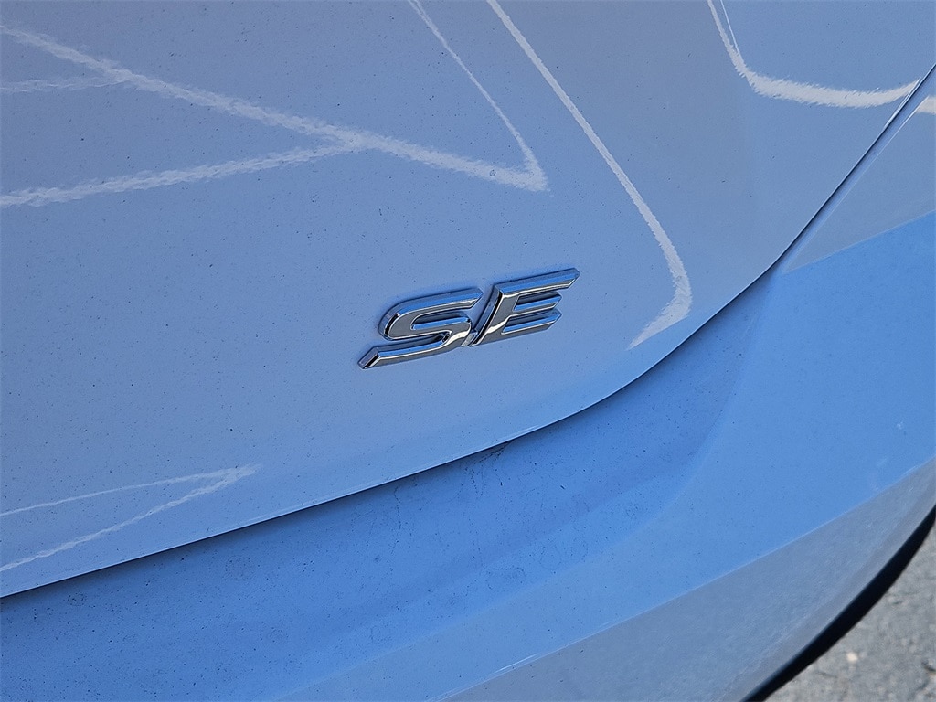 New 2026 Toyota Camry SE Sedan