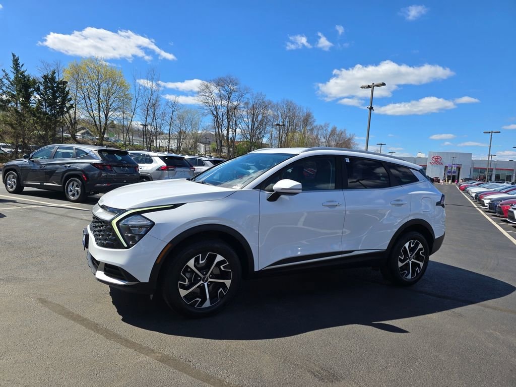 Used 2023 Kia Sportage EX Sport Utility