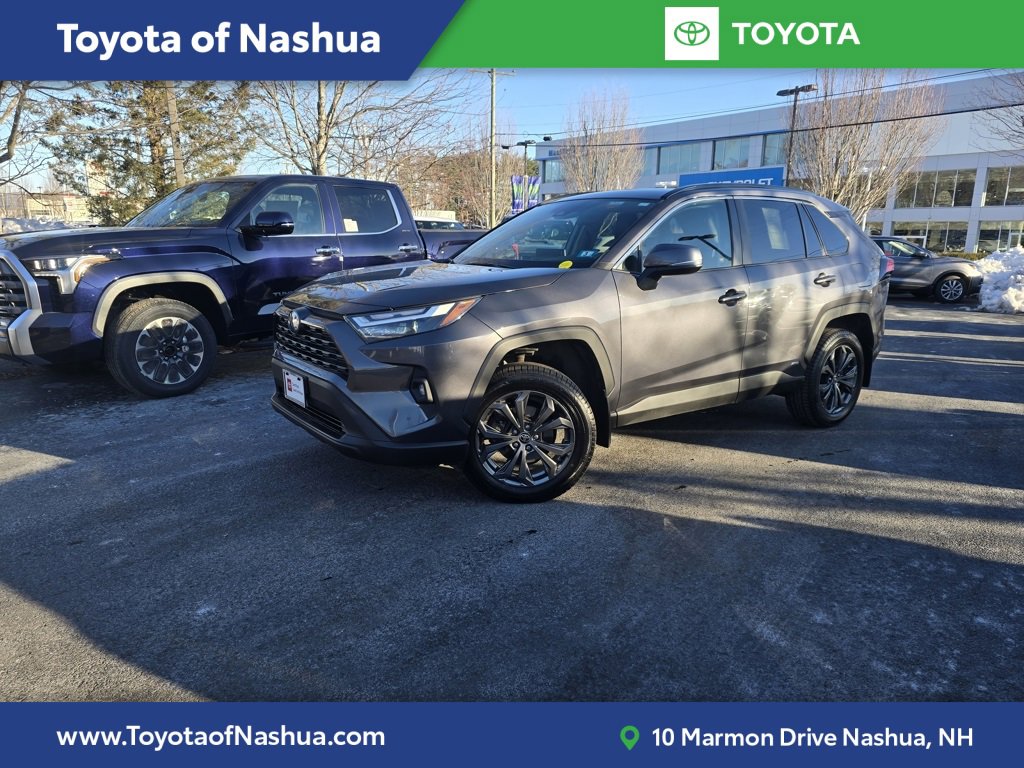 2022 Toyota RAV4 XLE Premium's photo