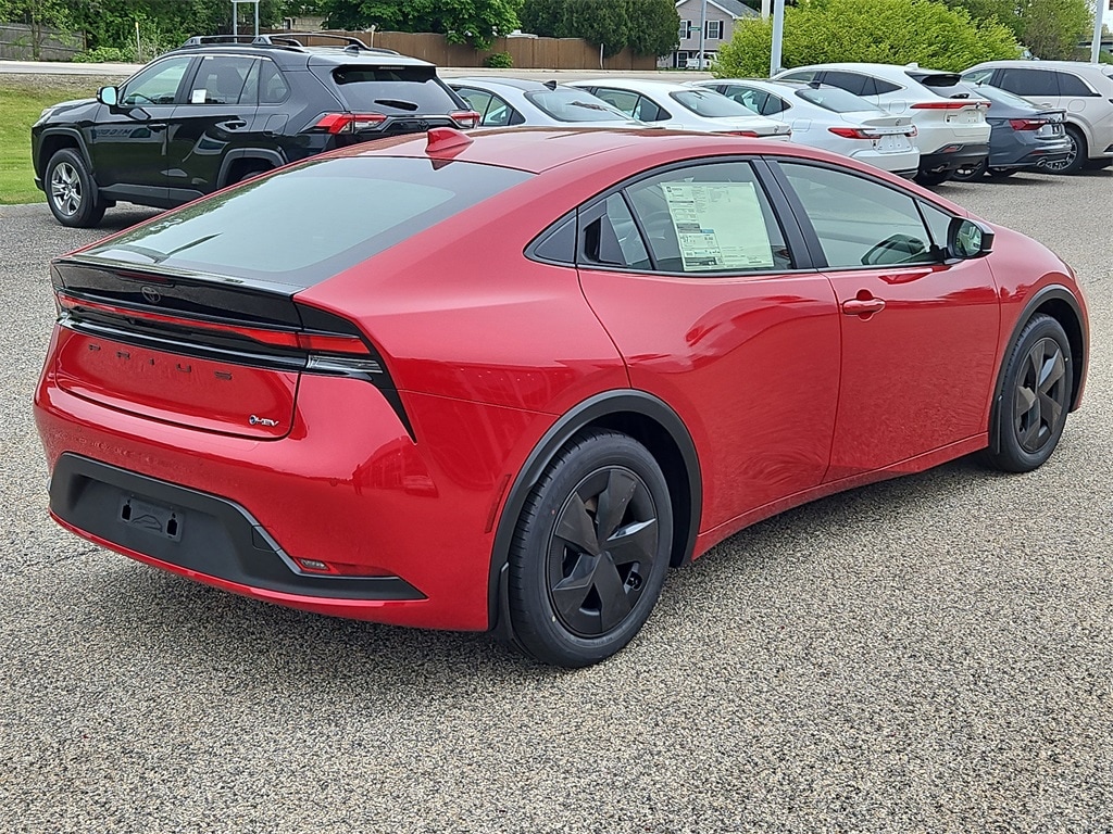 New 2026 Toyota Prius LE Hatchback
