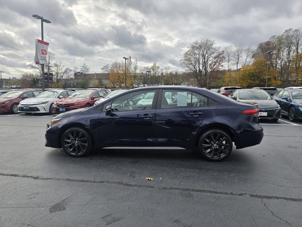 2023 Toyota Corolla XSE photo 3
